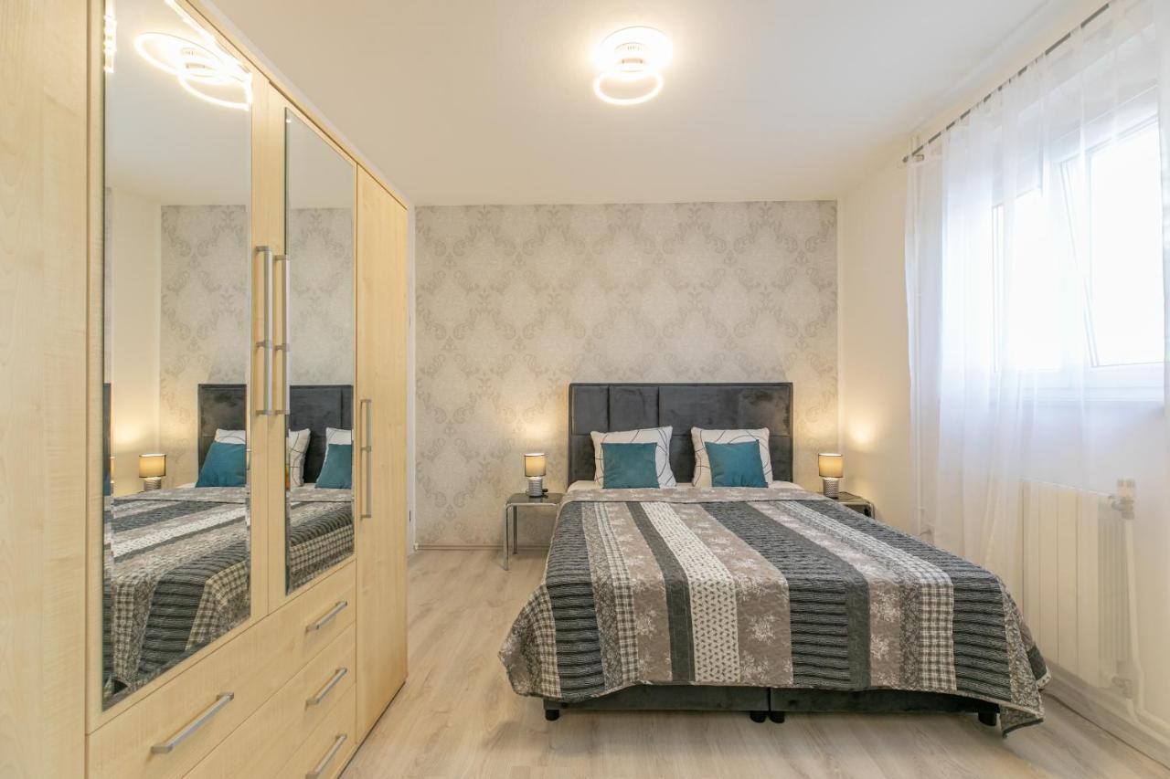 Apartments Tina Stinjan Pula Ngoại thất bức ảnh